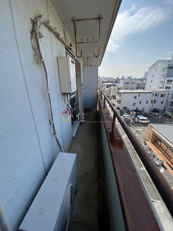 トチタテビル ベランダ