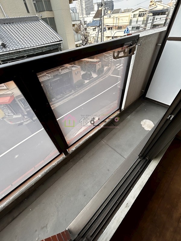 メゾンドール森ノ宮 ベランダ