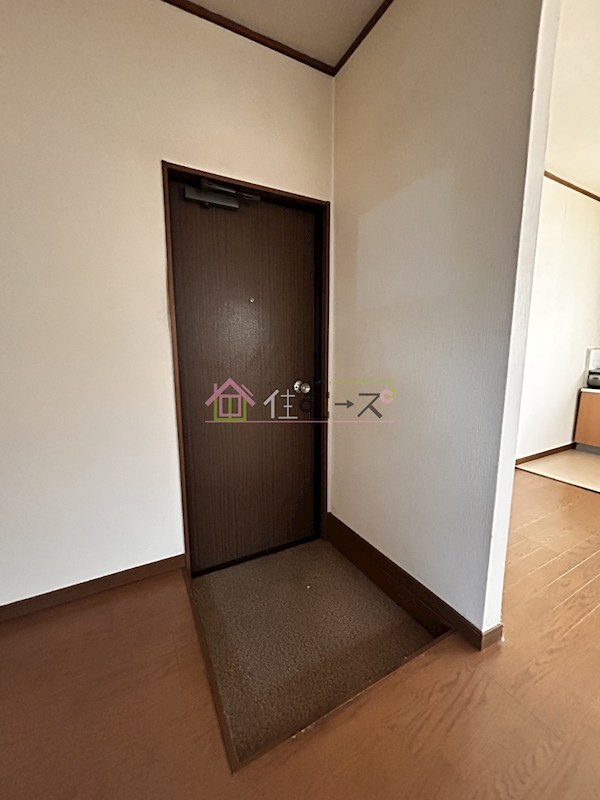 田島ハイツ 玄関