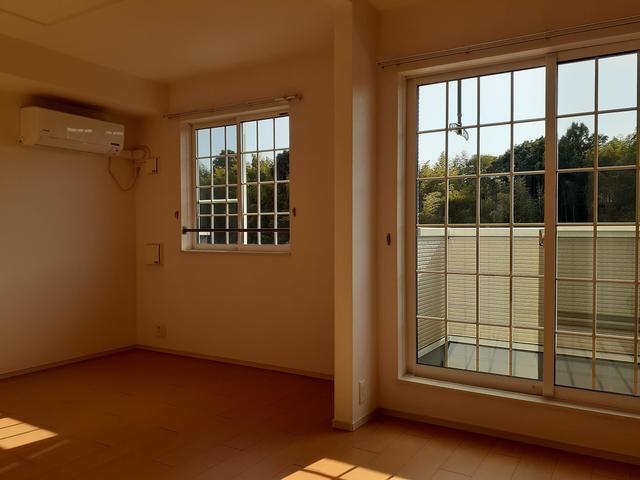 ヴィラパストラーレ リビング