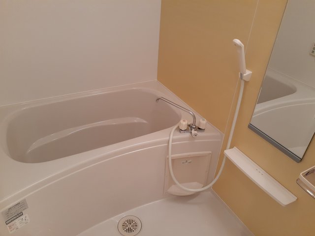 ヴィラパストラーレ 風呂画像