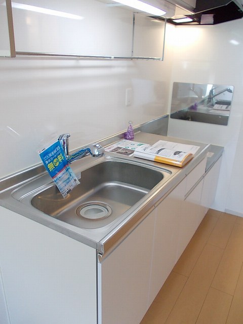 レジデンス根来 キッチン