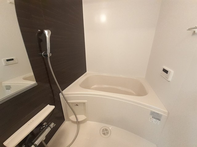 ポルチュラーカ 風呂画像