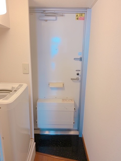 レオパレスエル・ガルテン 玄関