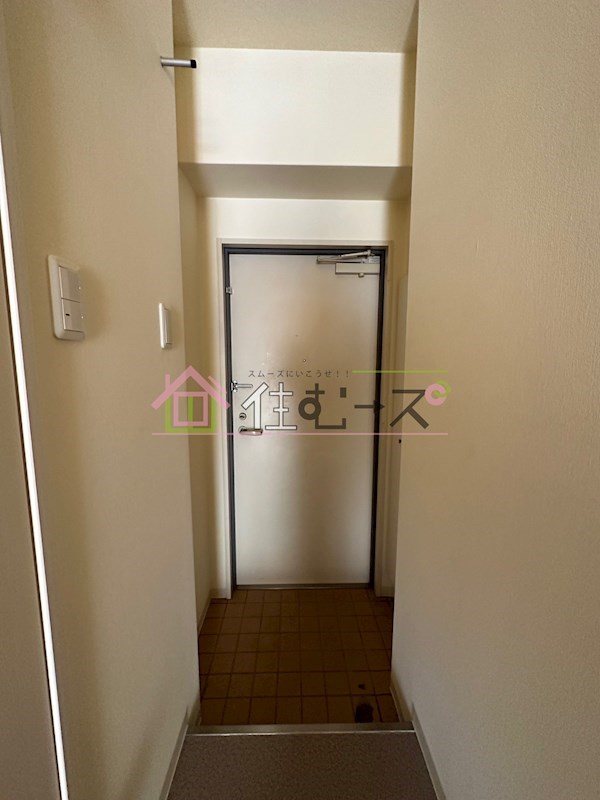 オーロラ・タワー難波 玄関