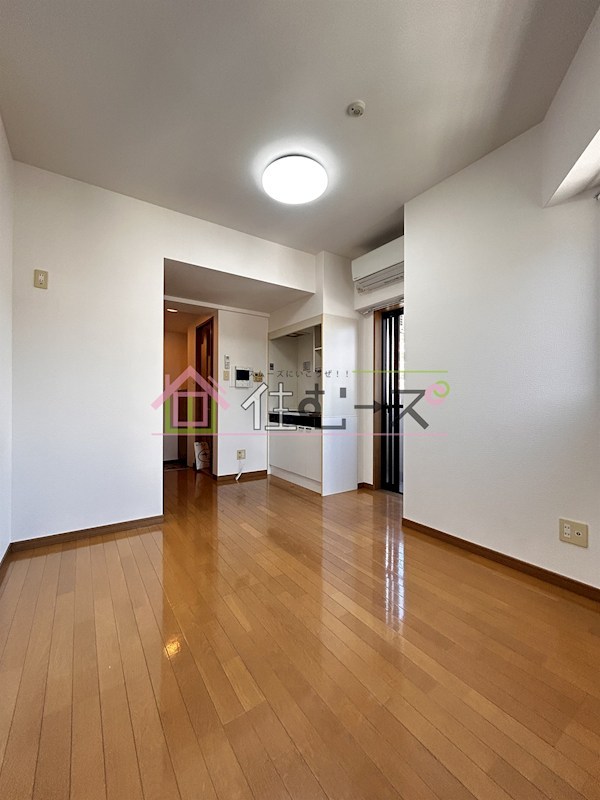 ラ・メゾヌーヴ リビング