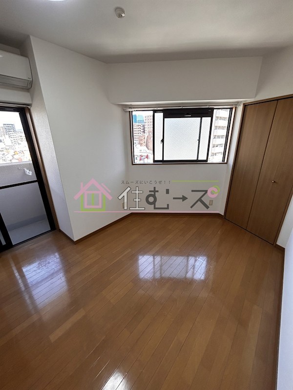 ラ・メゾヌーヴ ベッドルーム