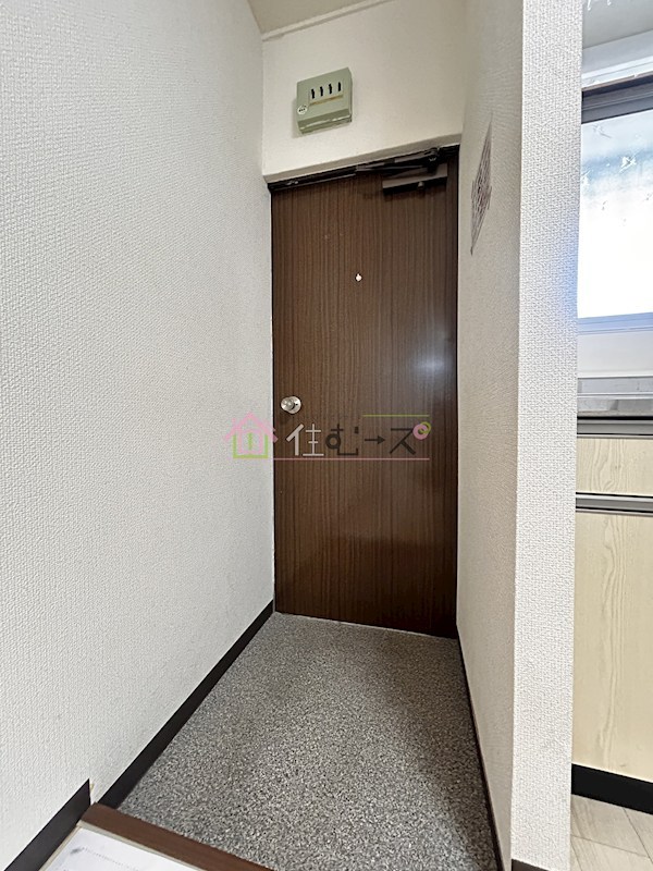 ファミール諏訪 玄関