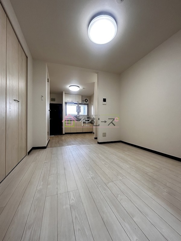 ファミール諏訪 リビング