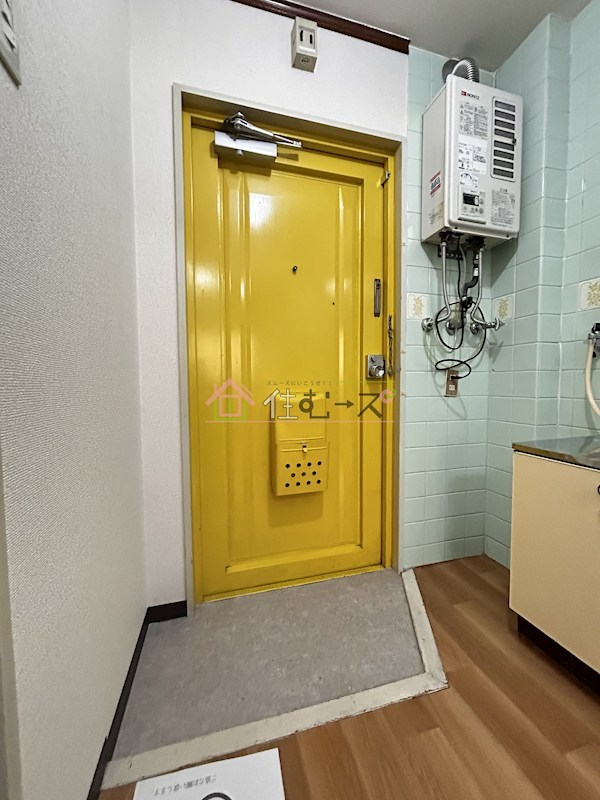 セヴィア城東 玄関