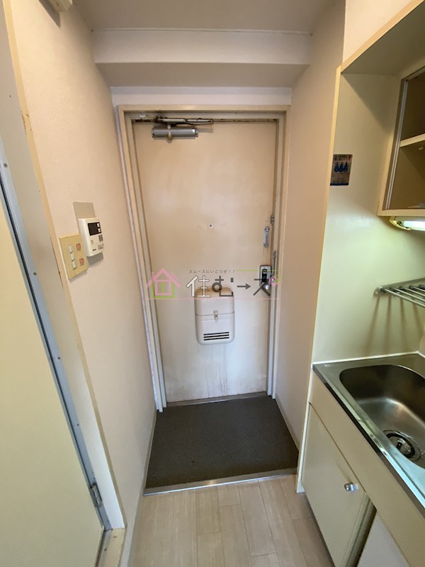 ルネッサンスロザリア 玄関