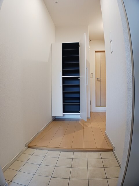 サンシャイン東山　ＰＡＲＴⅡ 玄関