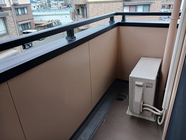 レジデンス　ブリランテ ベランダ