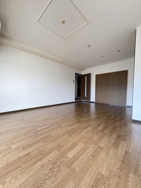 ディアコート津田 リビング