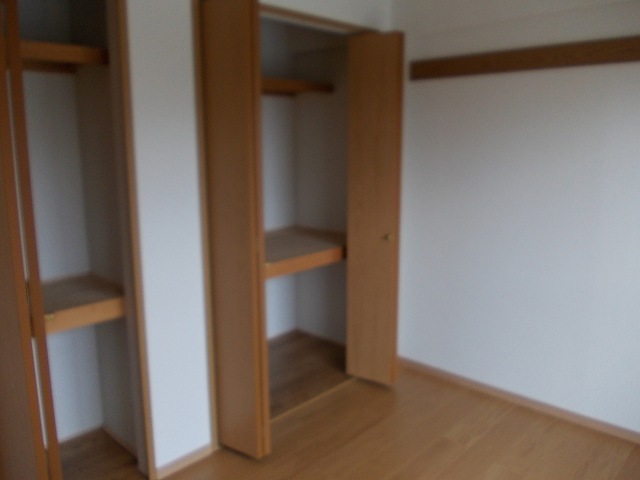 ラフィーネ南伊丹 リビング