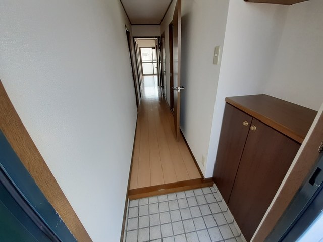 サンクレールⅡ 玄関