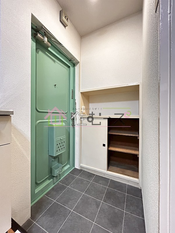 ホースタイ南 玄関