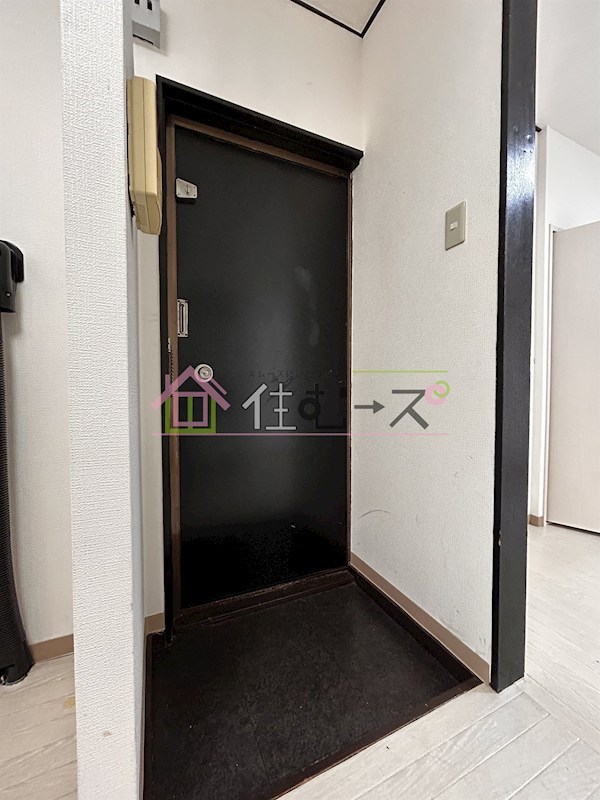 島之内中西ビル 玄関