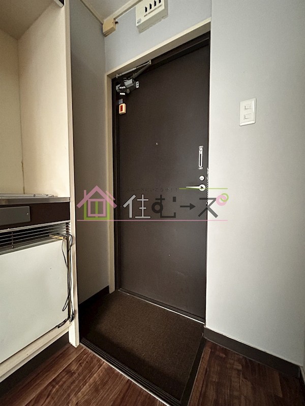 ティ・エスマンション 玄関