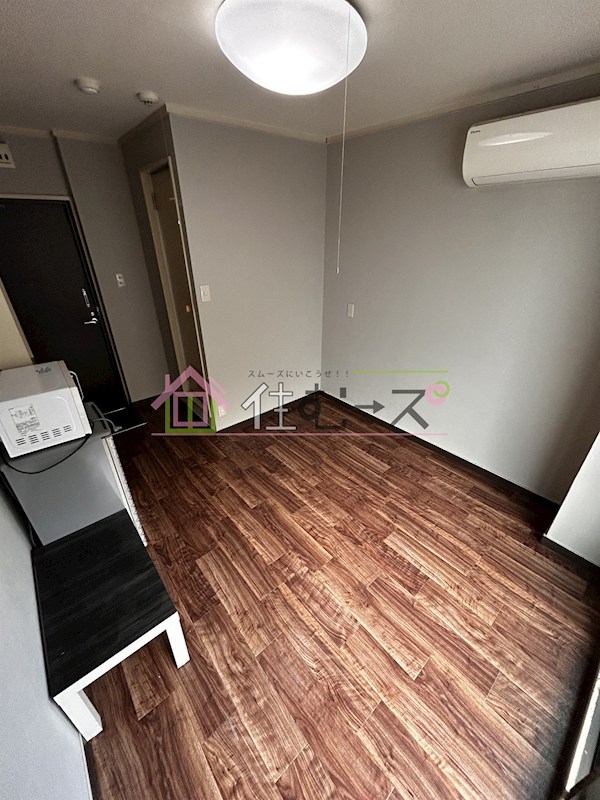 ティ・エスマンション リビング