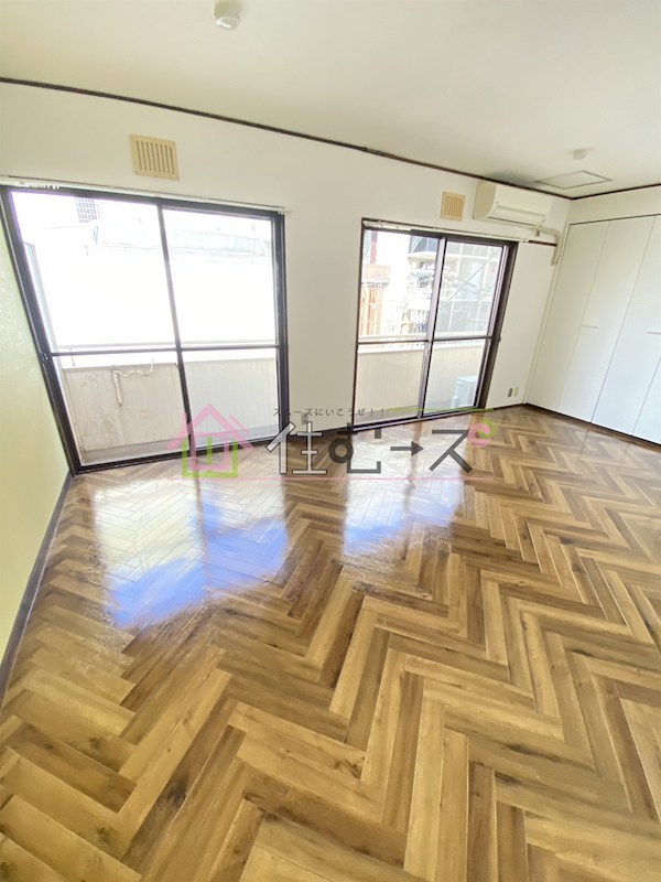 イチフジ興産ビル ベッドルーム