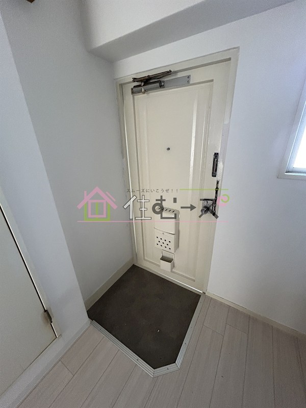 WESTヒルズ平野 玄関