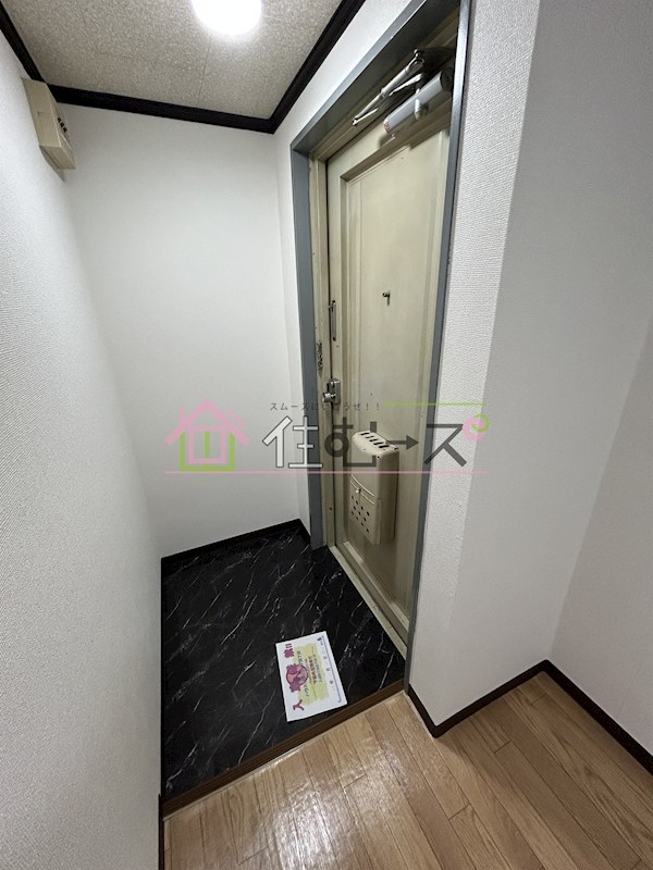 グランメール平野 玄関