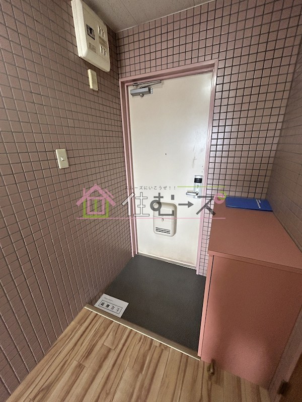 キンキ北ハイツ 玄関