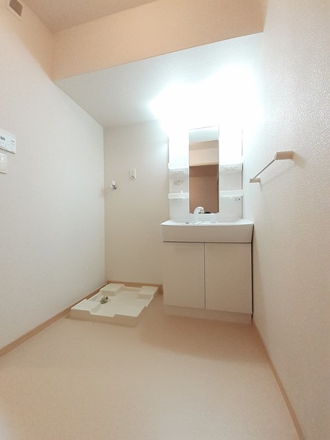 シェ　モア　Ⅰ その他1