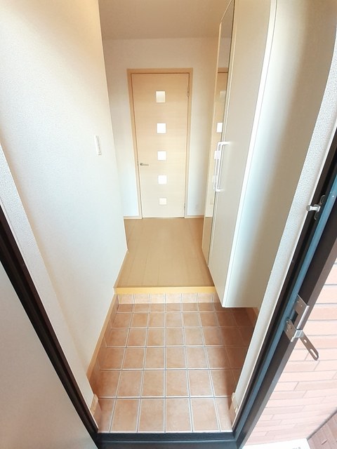 シェ　モア　Ⅰ 玄関