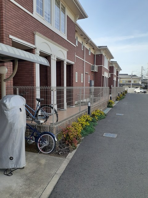 シェ　モア　Ⅰ その他7