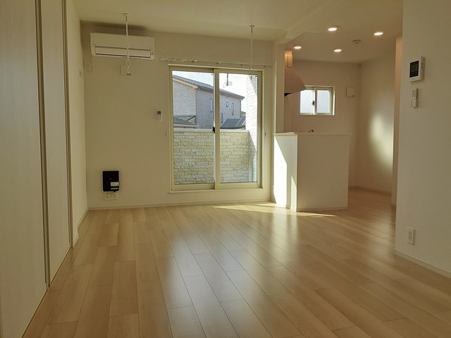 サニーサイド　ヴィラ リビング