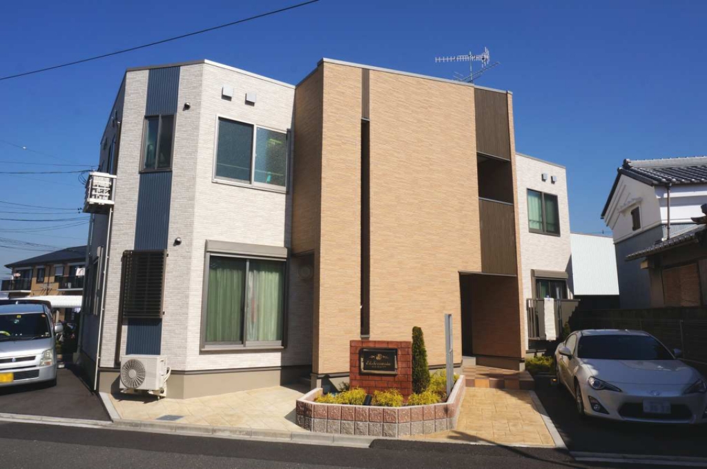 エル・セルリア 外観