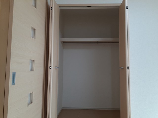 エル・セルリア その他4