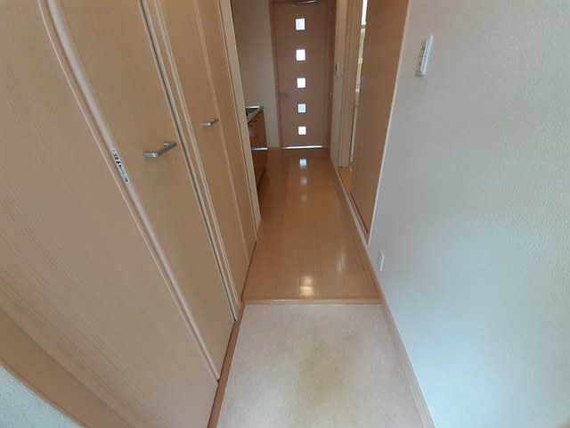 グレイス渚 玄関