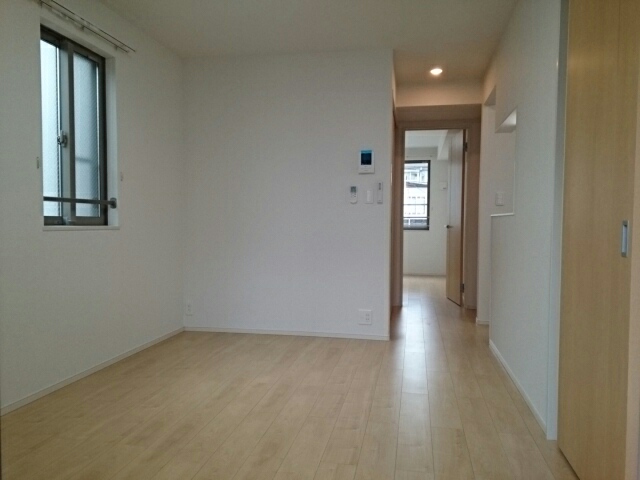 コントレイル リビング