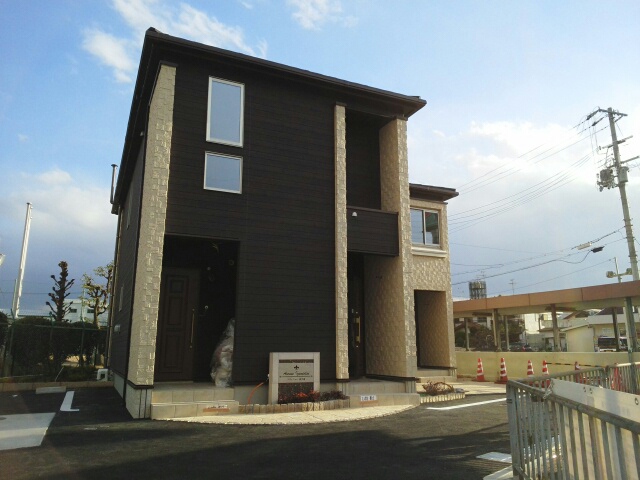 アヴェニュー　泉大津 外観