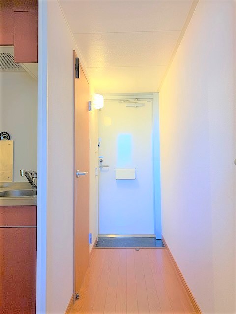 レオパレスＳｕｎＳｈｉｎｅ 玄関