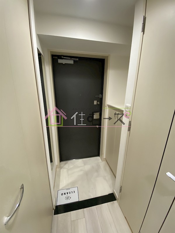 プレサンス淀リーヴァ 玄関