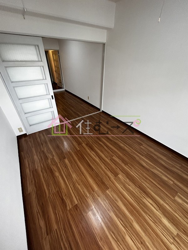 クリエール三津屋 リビング