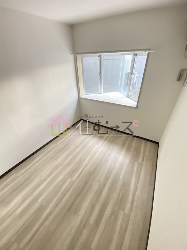 ジュネス瑞光 ベッドルーム