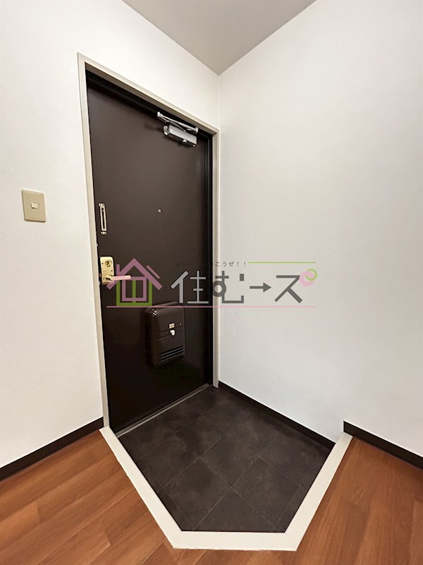 メイユール東三国 玄関