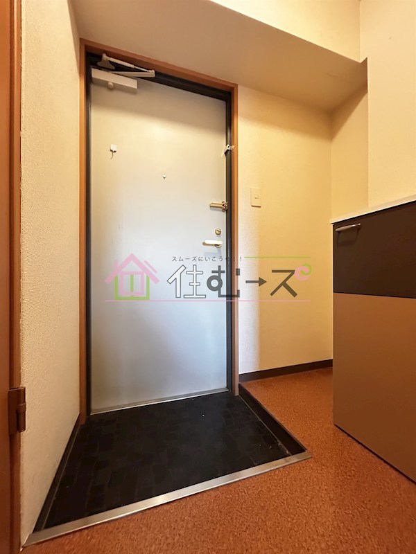 ラ・フォンテ十三 玄関