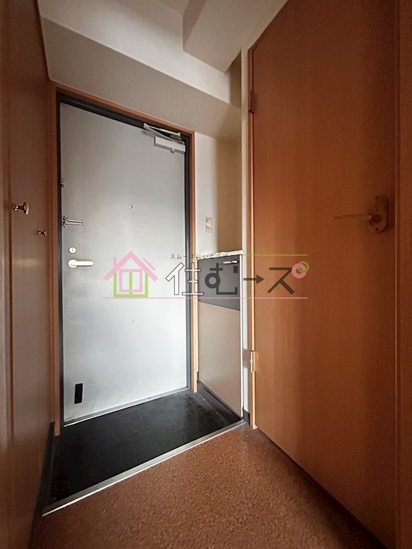 ラ・フォンテ十三 玄関