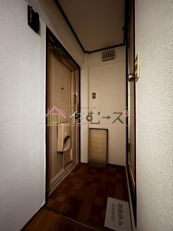 新大阪サンマンション2号館 玄関