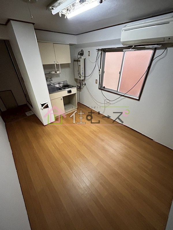 新大阪サンマンション2号館 リビング