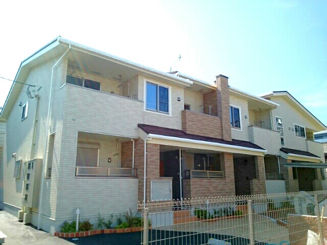 シャルマン勝山南 外観