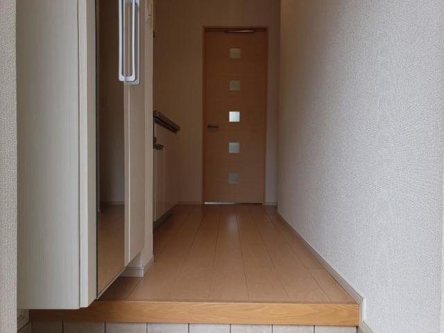 シャン・ド・フルール　Ⅱ 玄関