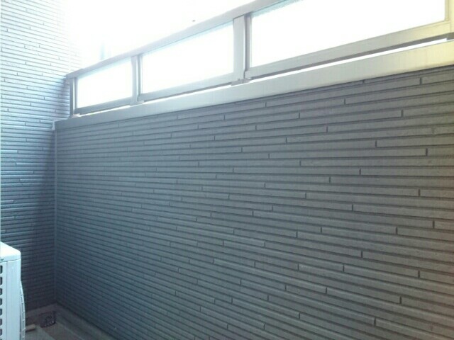 巽北ロイヤルヴィラ ベランダ