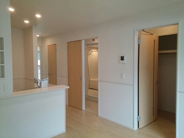 ストロベリーハイツ リビング